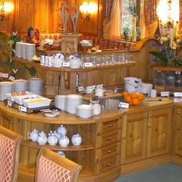 Frühstücksraum im Restaurant Kreuzberghof Fotos