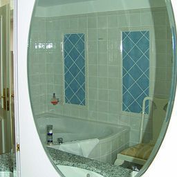 Bathroom Residenz Trüggelmann Fotos