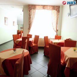 Frühstücksraum im Restaurant Melantrich Fotos