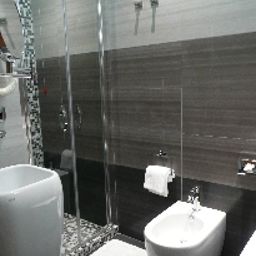 Ванная Tirrenia Fotos
