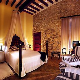 Camera Cas Comte Petit Hotel & Spa Fotos