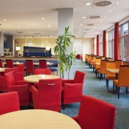 Restaurant Holiday Inn Express FRANKFURT AIRPORT Fotos