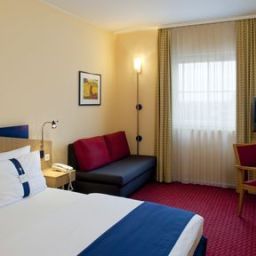 Room Holiday Inn Express FRANKFURT AIRPORT Fotos