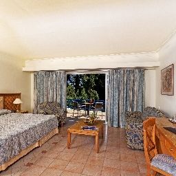 Family room Amathus Beach Hotel Rhodos Fotos