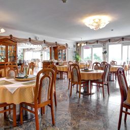  Das Weisse Hotel Fotos