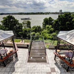  Das Weisse Hotel Fotos