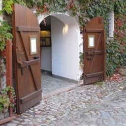 Widok zewnętrzny Schloss-Schänke Hotel Garni Fotos