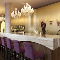 Bar art'otel city center west by park plaza Fotos