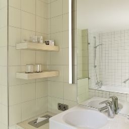 Cuarto de baño art'otel city center west by park plaza Fotos