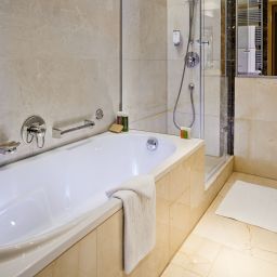 Salle de bains NH Berlin – Friedrichstrasse Fotos