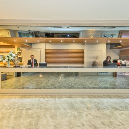 Recepción Avantgarde Hotel Taksim Fotos
