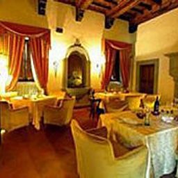 Sala de desayuno en el restaurante UNA Hotel Poggio dei Medici Golf & Resort Fotos