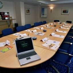 Conference room Holiday Inn Express LONDON - LUTON AIRPORT Fotos