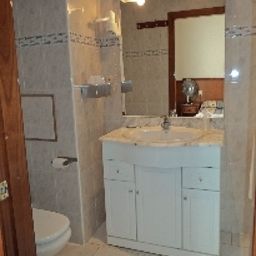 Cuarto de baño Continental Fotos