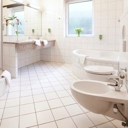 Badezimmer Best Western Mainz Fotos