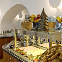 Buffet Herzog Wilhelm Tannenbaum Fotos