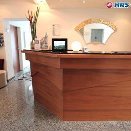 Recepción Ihr Hotel Garni Fotos