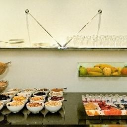 Buffet Josef Fotos
