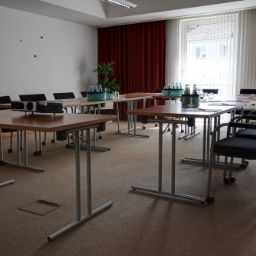 Conference room Global Inn Fotos