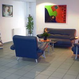 Hall Advance Fotos