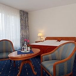 Room with balcony Duenenhaus Wellnesshotel Fotos
