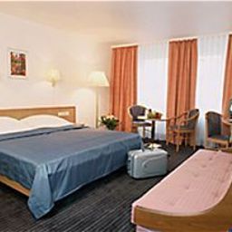 Zimmer Pflieger Haupthaus Fotos