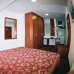Chambre Pri Mraku Fotos