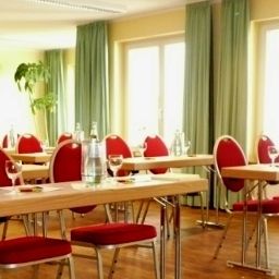 Tagungsraum Residenz Hotel am Festspielhaus Fotos