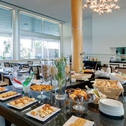 Буфет TRYP Oporto Expo Hotel Fotos