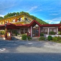 Außenansicht Strandhotel Seeblick Fotos