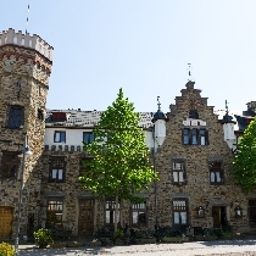Vista esterna Burg Adenbach Fotos