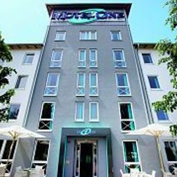Фасад Motel One Fotos
