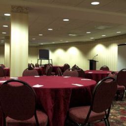 Bankettsaal BEST WESTERN PLUS Roundhouse Suites Fotos