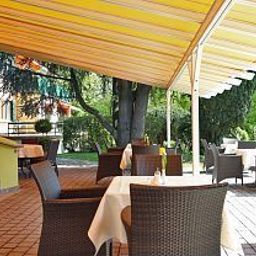 Terrasse Lindenallee Fotos