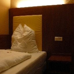  Wahlster Stadt-gut-Hotel Fotos