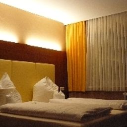  Wahlster Stadt-gut-Hotel Fotos