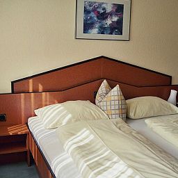 Chambre Kaiserhof Tagen und Schlafen Fotos