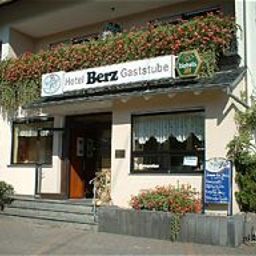 Vue extérieure Berz Gaststube Fotos