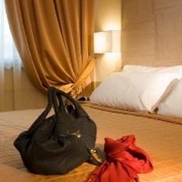 Room Cancelli Rossi Hotel Rome airport Fotos