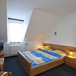 Zimmer Minor Fotos