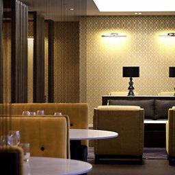 Salle du petit-déjeuner située dans le restaurant Mercure Auckland Fotos