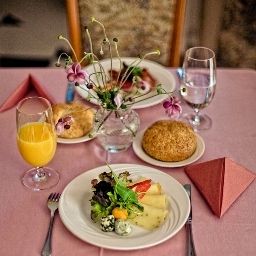 Buffet Udvarhaz Fotos