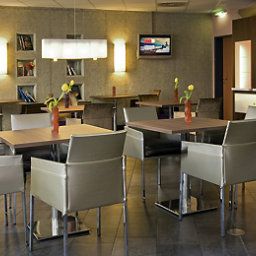 Frühstücksraum im Restaurant Suite Novotel Wien Messe Fotos