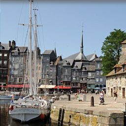 Du Dauphin Honfleur