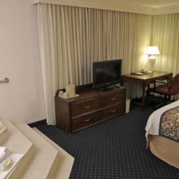 Номер Courtyard Portland North Harbour Fotos