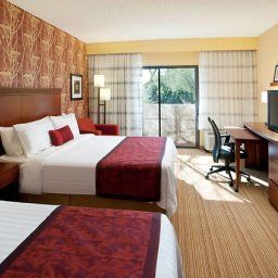 Номер Courtyard Phoenix Camelback Fotos