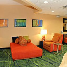 Hall Fairfield Inn East Lansing Fotos