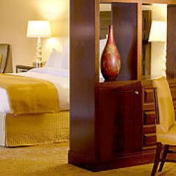 Номер Boston Marriott Long Wharf Fotos