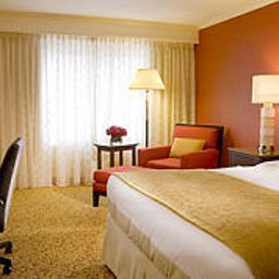 Номер Boston Marriott Long Wharf Fotos