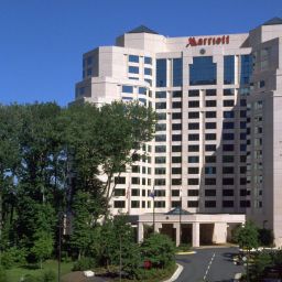 Fairview Park Marriott Falls Church 
